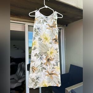 Charlie B summer dress. Linen-like white, tan & khaki. Great summer A-line dress